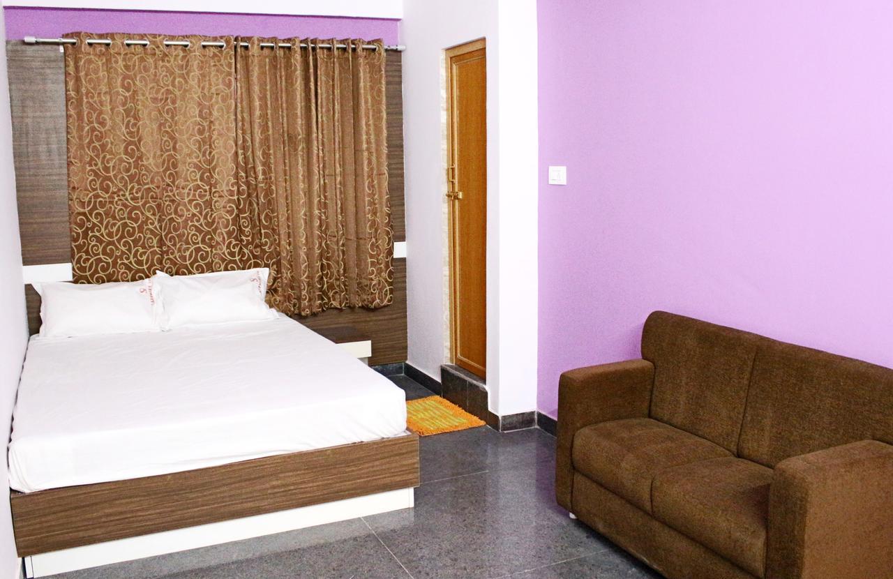 Sapphire Inn Bengaluru Zewnętrze zdjęcie